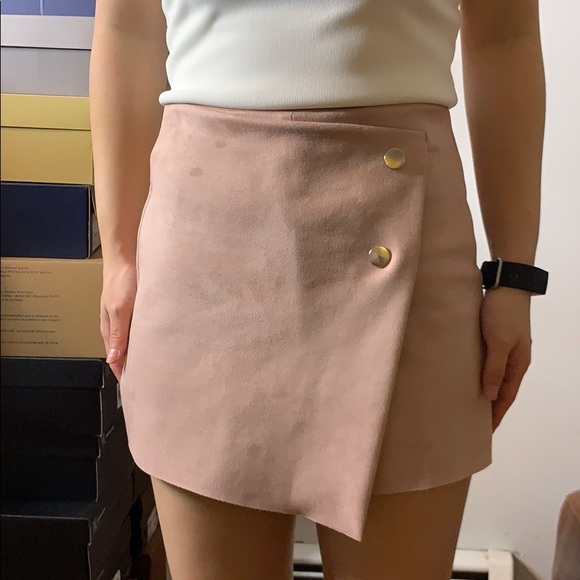 Zara faux suede skort - Picture 1 of 6